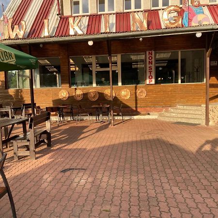 Zajazd Wiking Wasilków Kültér fotó
